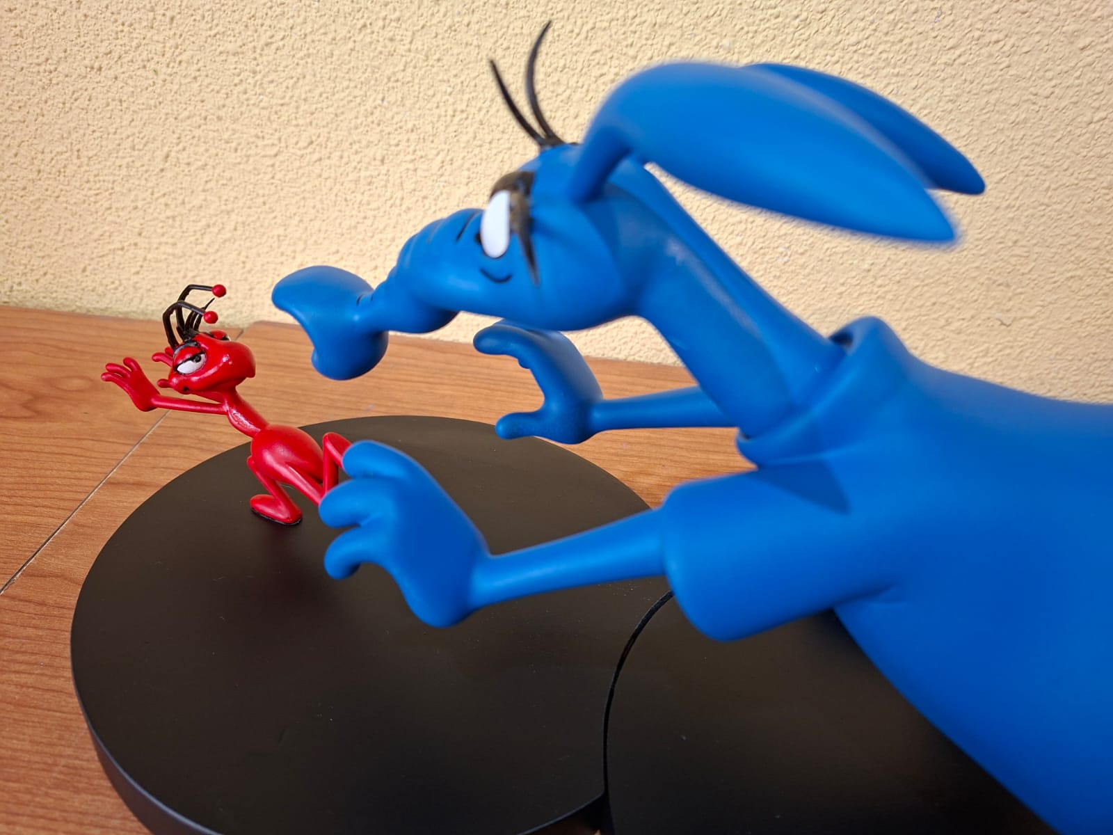 Aardvark & Ant - Image 2