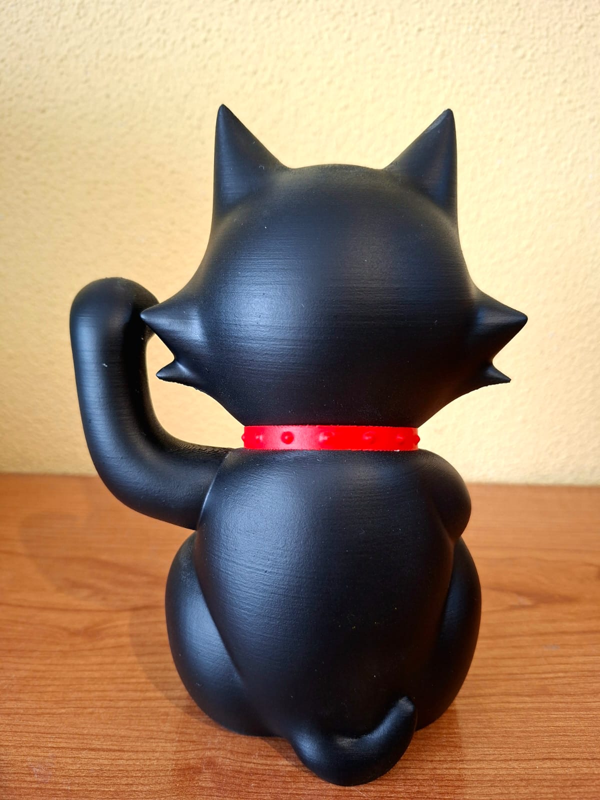 Felix the Cat Maneki Neko Lucky Cat (PLA, full color) - Image 3